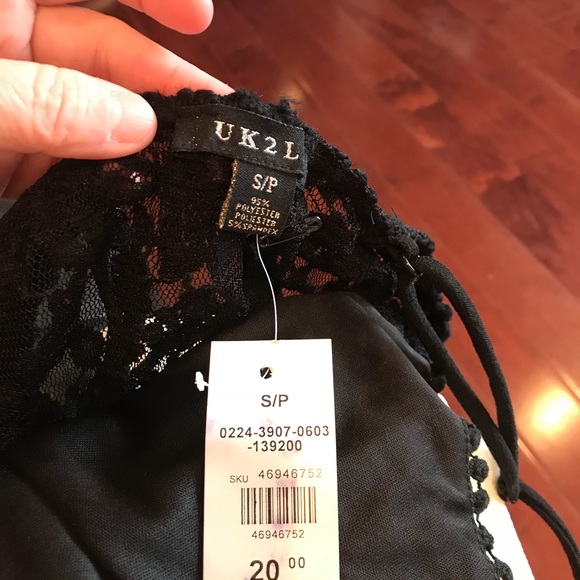 Romper - Picture 3 of 4